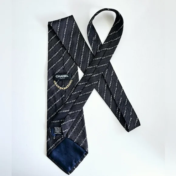Chanel Black Woven Silk Neck Tie - Picture 4 of 6